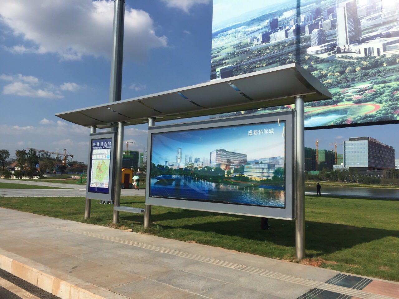 【鑫泰来候车亭】成都市双流区公交站台新建、翻新改建和维护项目完工