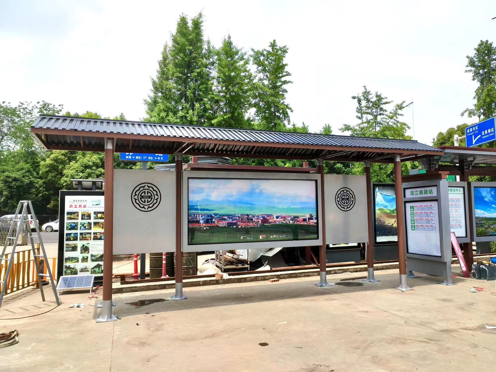 青海泽库候车亭